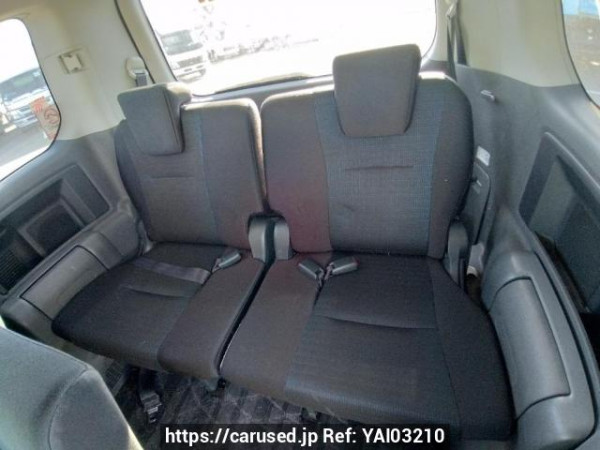 Used 2008 AT toyota voxy ZRR70W Image[18]