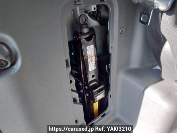 Used 2008 AT toyota voxy ZRR70W Image[44]