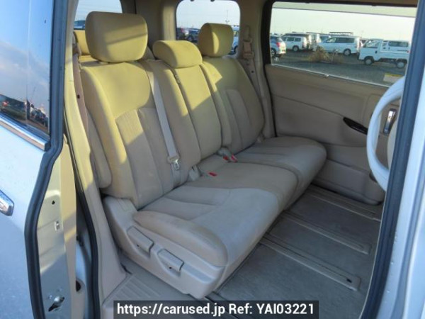 Used 2013 AT nissan elgrand TE52 Image[18]