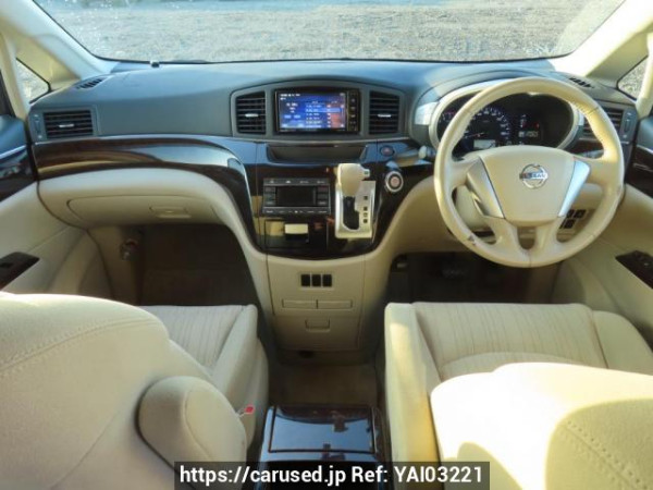 Used 2013 AT nissan elgrand TE52 Image[24]