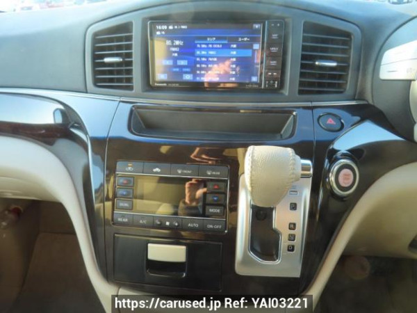 Used 2013 AT nissan elgrand TE52 Image[30]