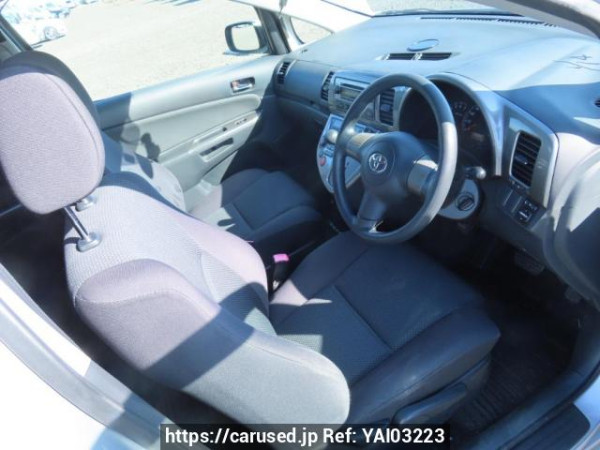 Used 2005 AT toyota wish ZNE10G Image[14]