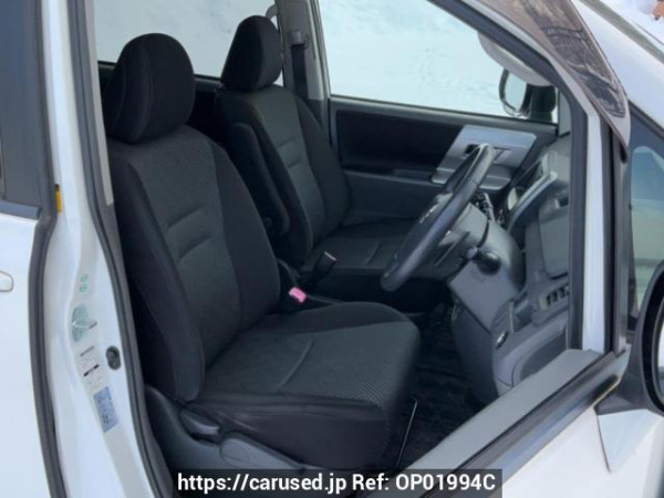Used 2007 AT toyota noah ZRR75W Image[12]