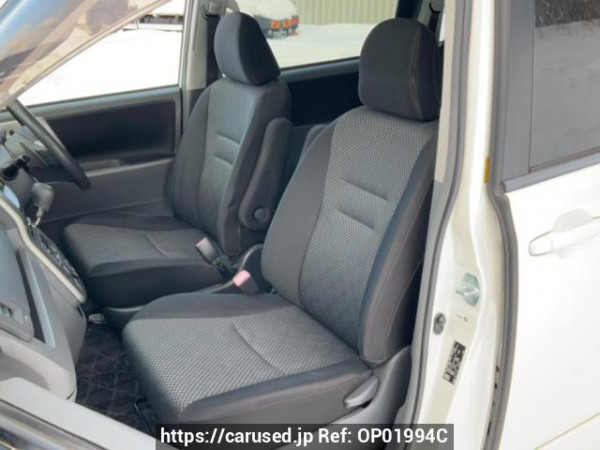 Used 2007 AT toyota noah ZRR75W Image[13]