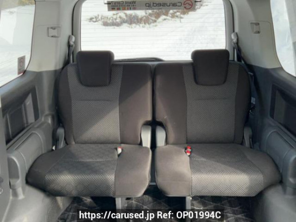 Used 2007 AT toyota noah ZRR75W Image[16]
