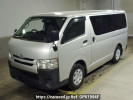 Toyota Hiace Van KDH206V