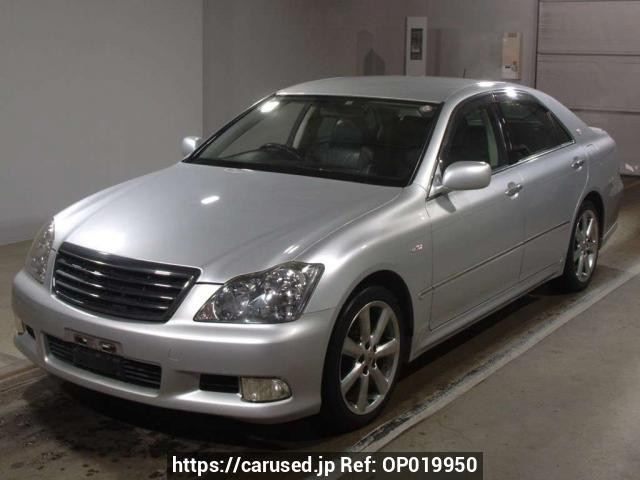 2006 Toyota Crown GRS180