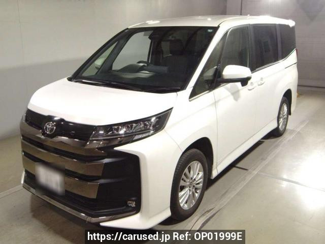 2025 Toyota Noah MZRA95W
