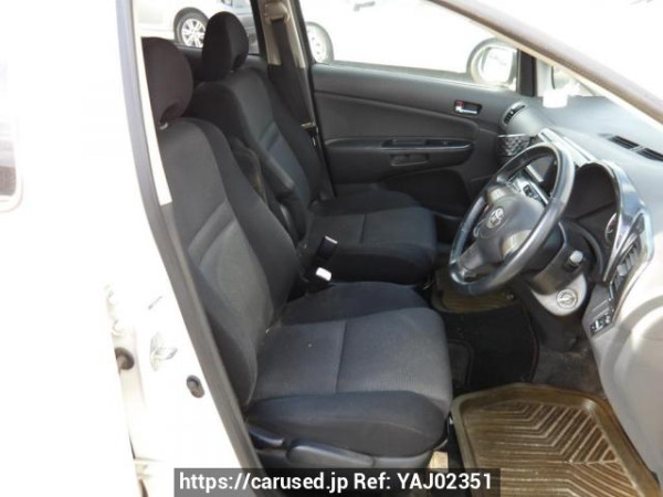 Used 2004 AT toyota wish ZNE10G Image[13]