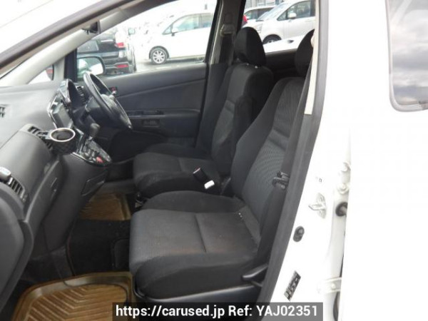 Used 2004 AT toyota wish ZNE10G Image[14]