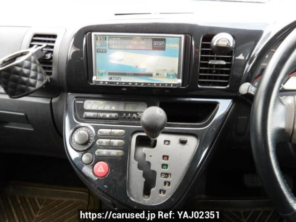 Used 2004 AT toyota wish ZNE10G Image[23]