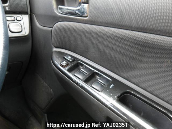 Used 2004 AT toyota wish ZNE10G Image[28]
