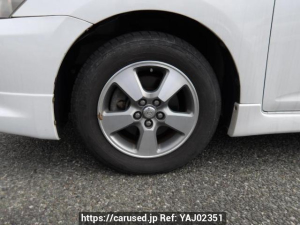Used 2004 AT toyota wish ZNE10G Image[32]