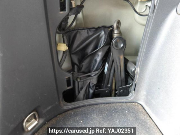Used 2004 AT toyota wish ZNE10G Image[44]