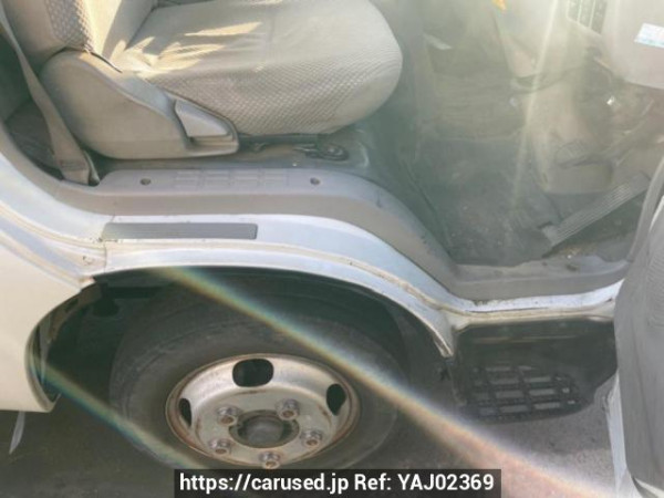 Used 2005 MT toyota toyoace-route-van XZU308V Image[8]