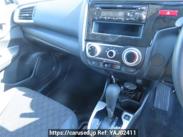 Used 2014 AT honda fit GK3 Image[25]