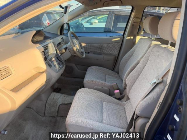 Used 2004 AT toyota raum NCZ20 Image[8]