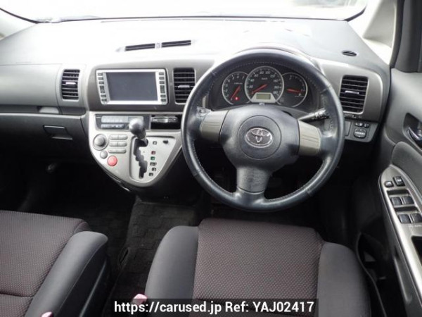 Used 2005 AT toyota wish ZNE10G Image[15]