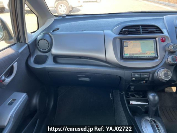 Used 2011 AT honda fit GE7 Image[16]