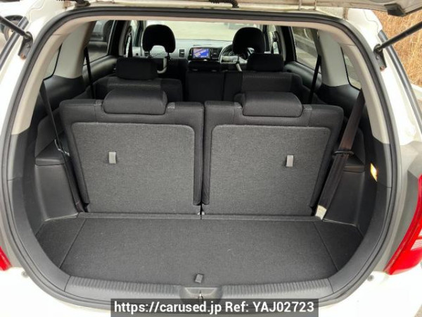 Used 2004 AT toyota wish ZNE10G Image[8]