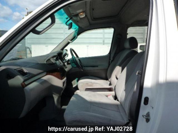 Used 2000 AT toyota regius-wagon RCH41W Image[14]