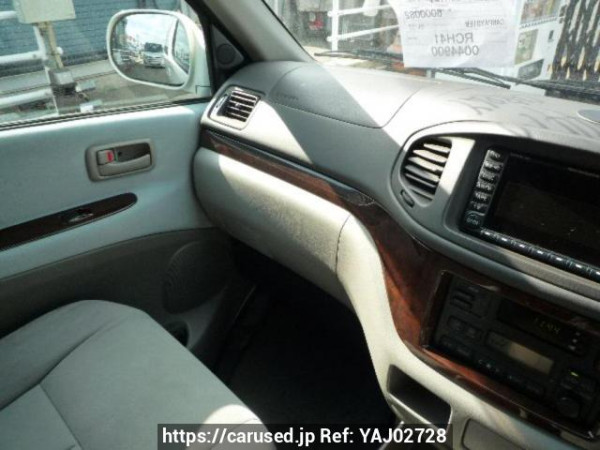 Used 2000 AT toyota regius-wagon RCH41W Image[24]