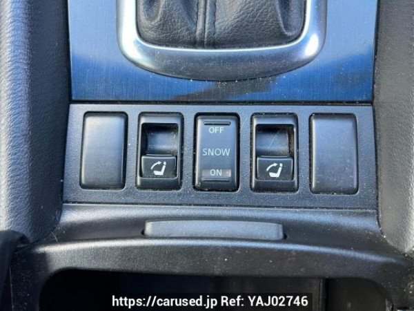 Used 2011 AT nissan skyline-crossover NJ50 Image[24]