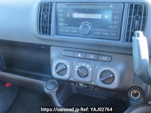 Used 2013 AT toyota passo KGC30 Image[28]