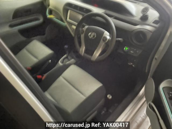 Used 2013 AT toyota aqua DAA-NHP10 Image[8]