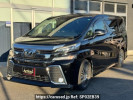 Toyota Vellfire AGH30W