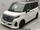 Toyota Roomy M900A