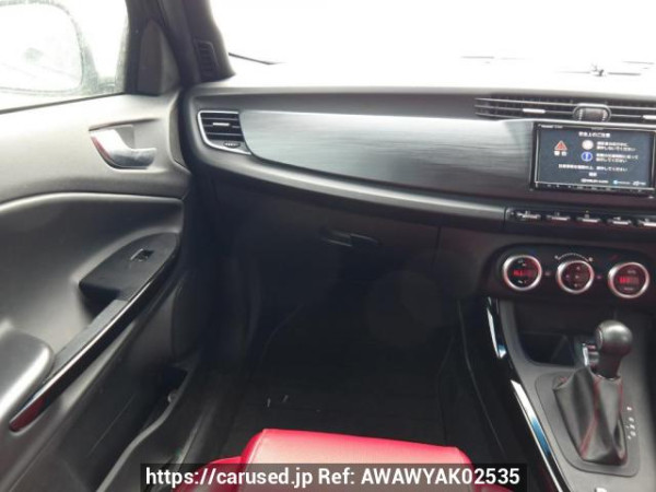 Used 2013 AT alfa-romeo giulietta 940141 Image[18]