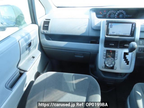 Used 2009 AT toyota noah ZRR70G Image[25]