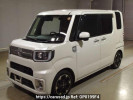Toyota Pixis Mega LA710A