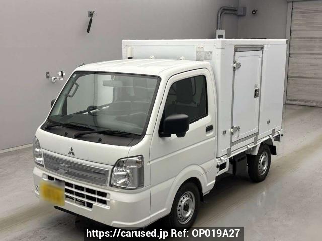 Mitsubishi Minicab Truck 2024 from Japan