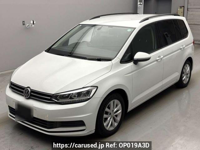 2017 Volkswagen Golf Touran 1TCZD