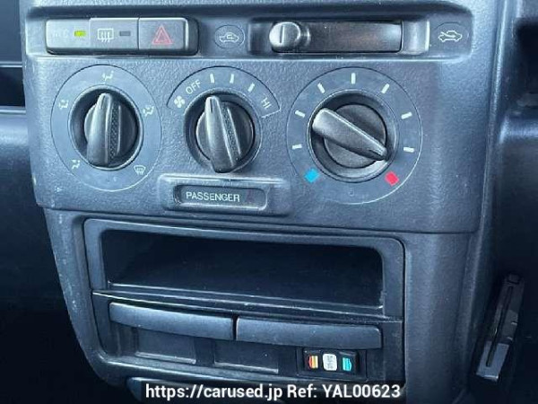Used 2001 AT toyota bb TA-NCP30 Image[5]