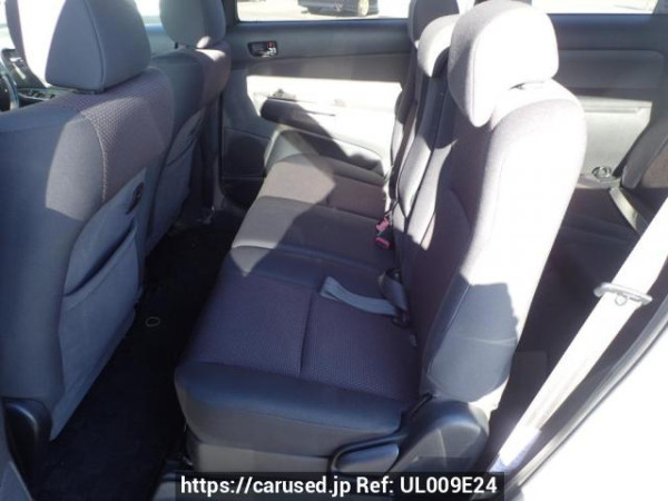 Used 2004 AT toyota wish ZNE10G Image[12]