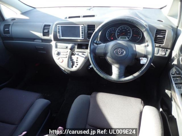 Used 2004 AT toyota wish ZNE10G Image[15]