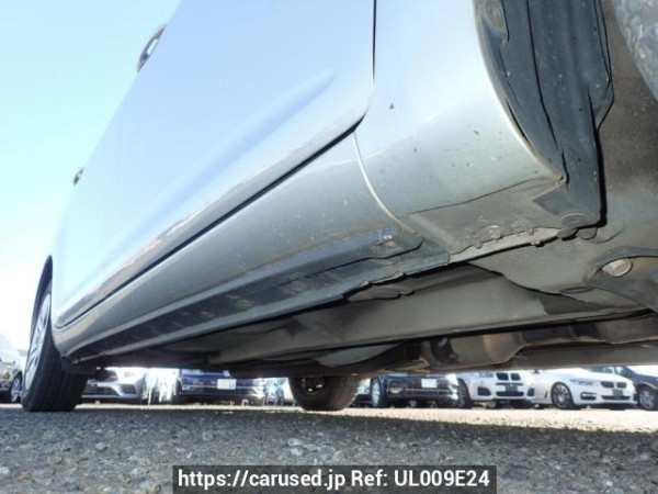 Used 2004 AT toyota wish ZNE10G Image[31]