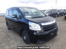 Toyota Noah ZRR70G