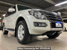 Mitsubishi Pajero V98W