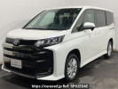 Toyota Noah MZRA95W