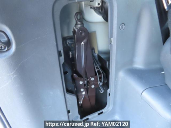 Used 2009 AT toyota voxy ZRR70W Image[51]