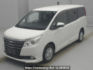 Toyota Noah ZRR85G