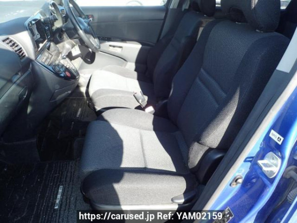 Used 2005 AT toyota wish ZNE10G Image[11]