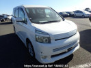Toyota Voxy ZRR70W