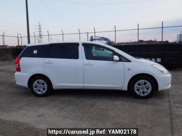 Used 2005 AT toyota wish ZNE10G Image[7]