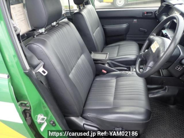 Used 2017 AT toyota crown-comfort TSS10 Image[9]