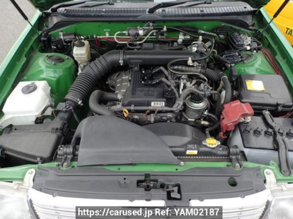 Used 2017 AT toyota crown-comfort TSS10 Image[7]